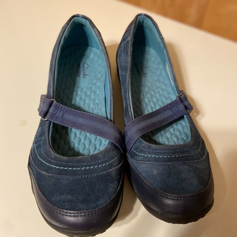 CLARKS NAVY SUEDE HALEY BRAEBURN SHOES 10M